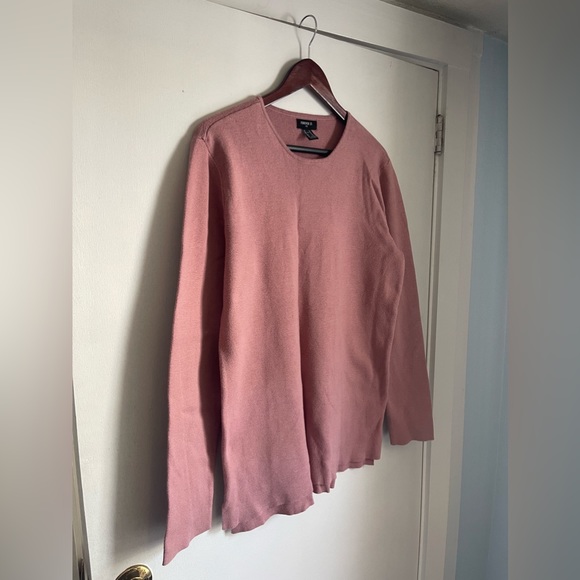Forever 21 Sweater - Picture 5 of 6